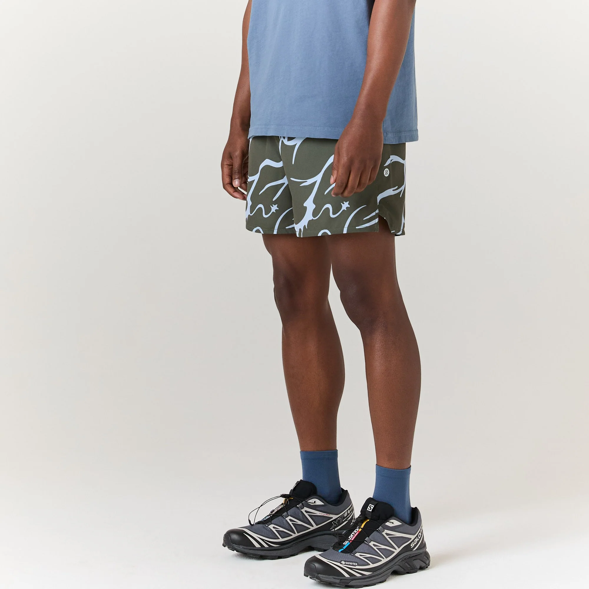 COMPLEX HYBRID SHORT 5 IN - Image 11