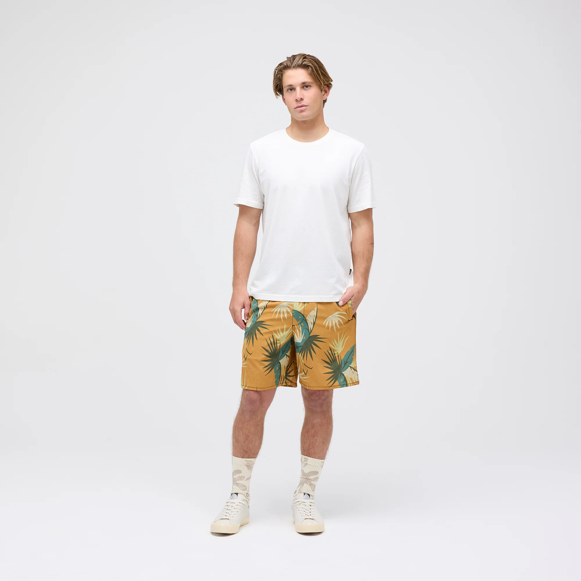 COMPLEX HYBRID SHORT 7 IN - Image 4