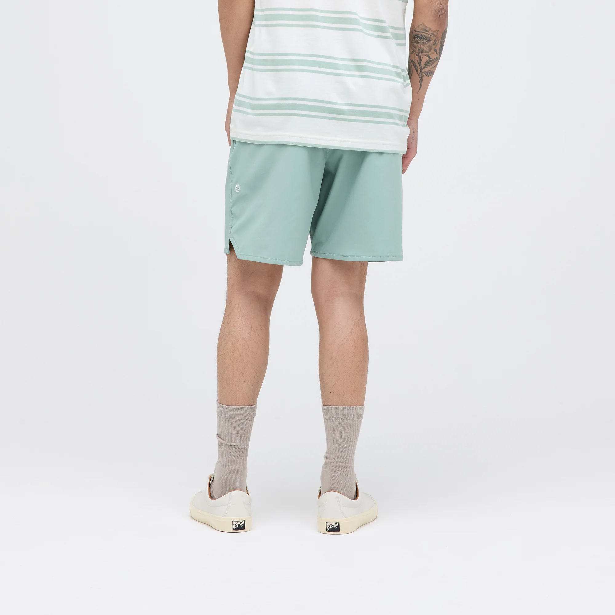 COMPLEX HYBRID SHORT 7 IN - Image 4