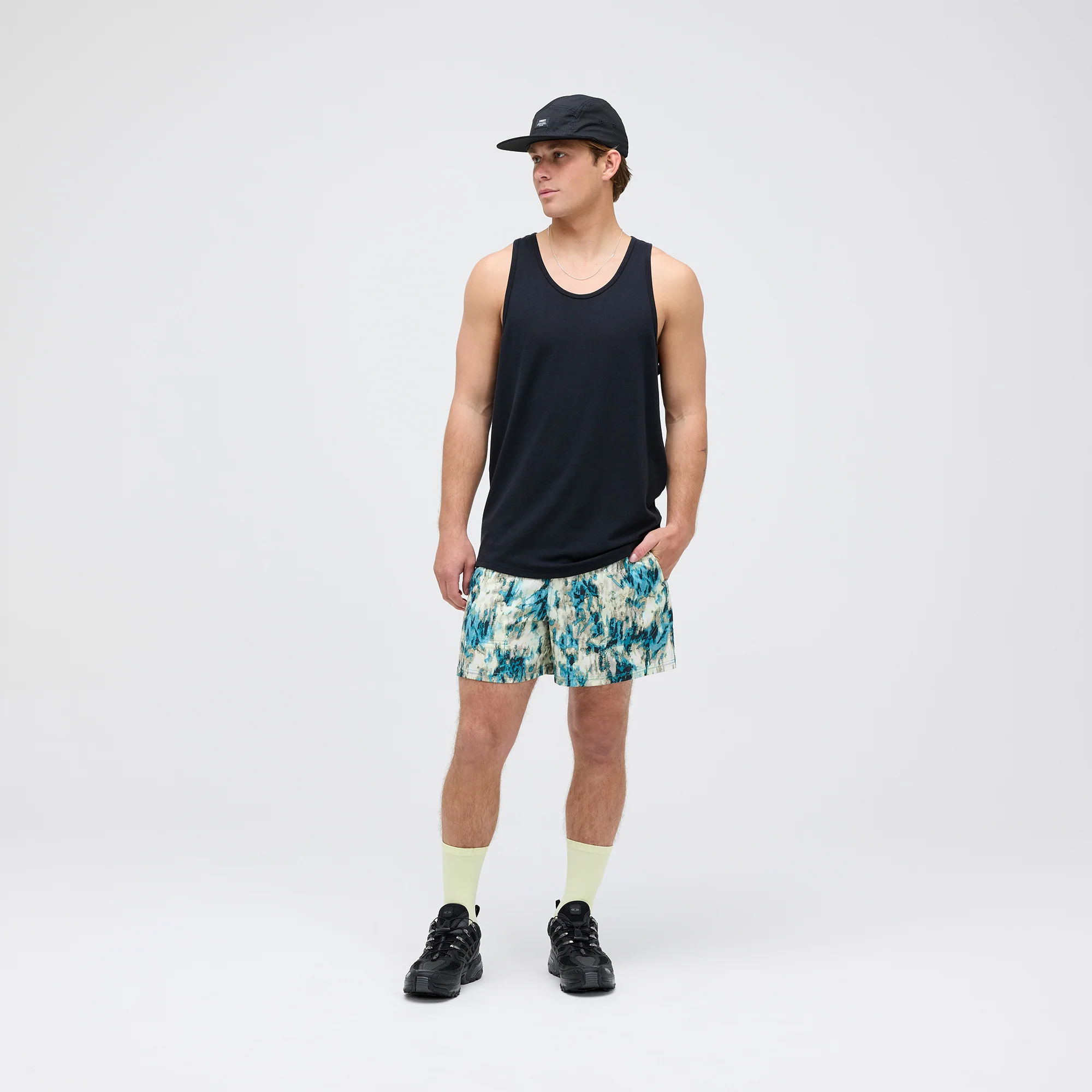 STRIKE SHORT